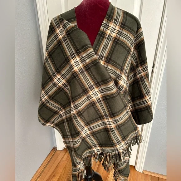 Rachel Rachel Roy reversible poncho blanket shawl - Picture 3 of 11